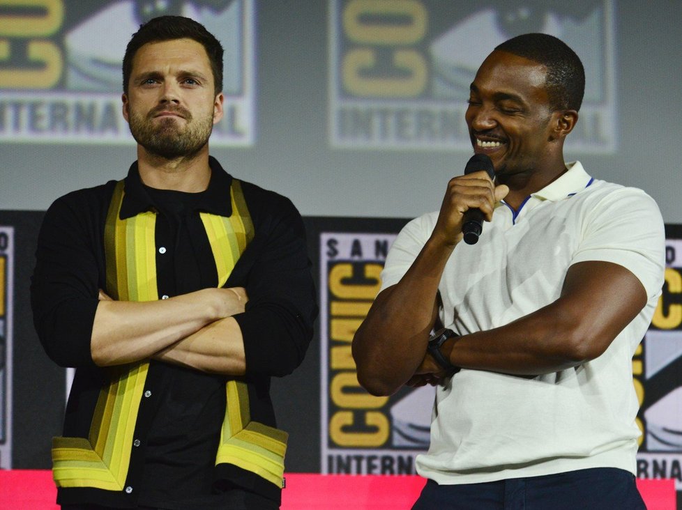 Sebastian Stan a Anthony Mackie na Comic Conu