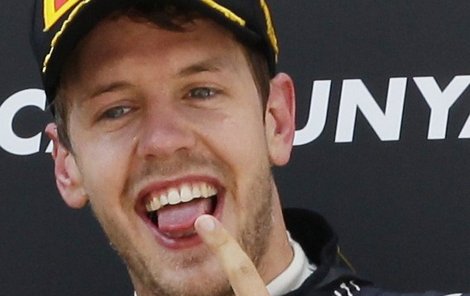 Sebastian Vettel si užívá další triumf, v seriálu už vede o 41 bodů!