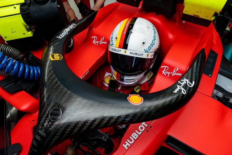 Sebastian Vettel v kvalifikaci na VC Ruska 2020