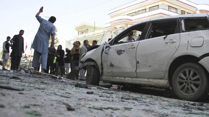 Sebevražedný útok v Kábulu