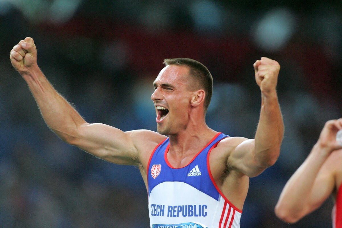 Roman Šebrle na vítězné olympiádě v Aténách