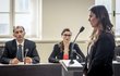 Eva Podzimková jako Anna Malá, Pavla Gajdošíková jako Hanka Eva Podzimková jako Anna Malá, Pavla Gajdošíková jako Hanka