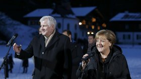 Bavorský premiér Horst Seehofer a německá kancléřka Angela Merkelová