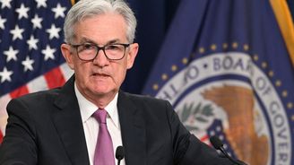 Fed by mohl nějakou dobu pokračovat v prudkém zvyšování sazeb, říká Powell