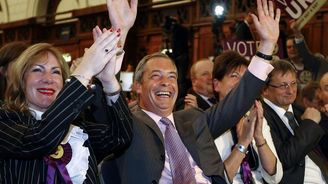 Euroskeptici napříč EU slaví. Vyhráli v Británii, Francii i Dánsku Euroskeptici napříč EU slaví. Vyhráli v Británii, Francii i Dánsku