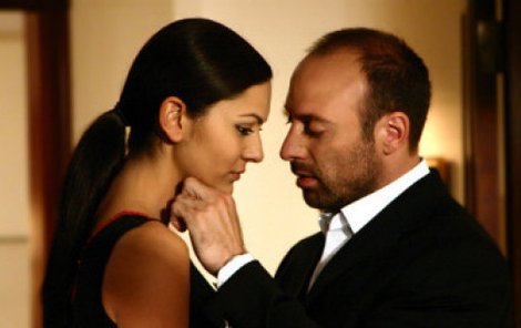 Šeherezáda Korel s filmovým i skutečným manželem Halitem.