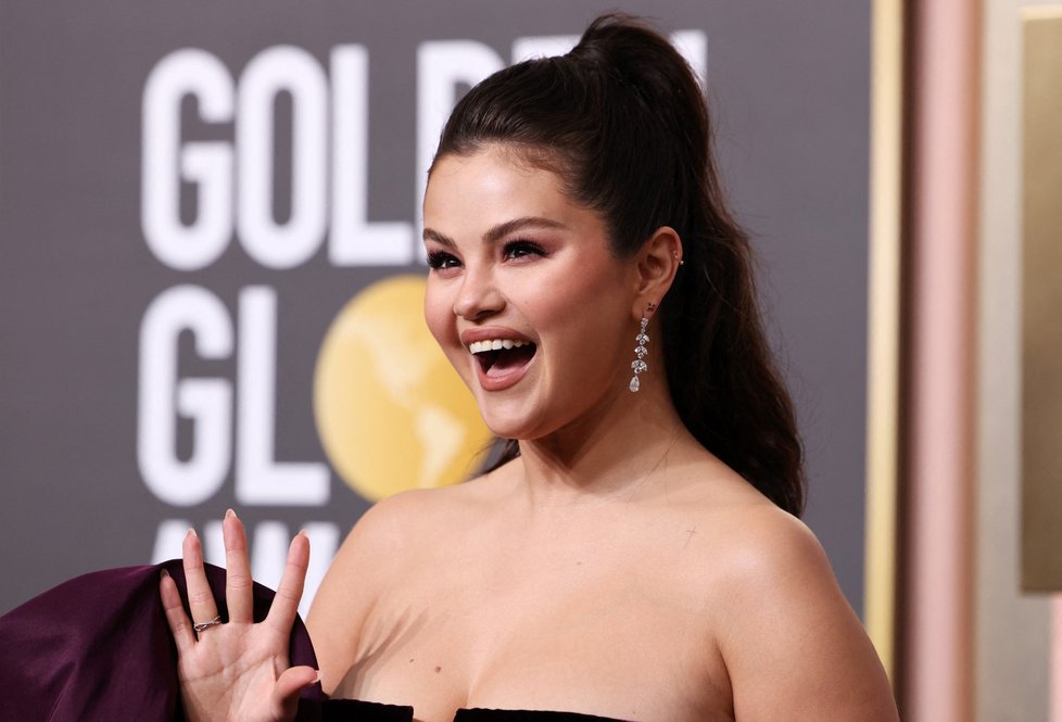 Selena Gomezová na předávání Zlatých glóbů