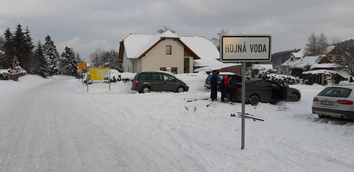 V bezprostřední blízkosti této obce je už po několik let zaznamenán pohyb hned několika rysů ostrovidů.