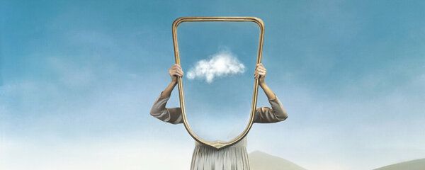 Co znamená vidět se ve snu v zrcadle? Potlačené emoce, pravdu a jednu zásadní věc!