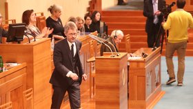 Nový předseda Senátu Miloš Vystrčil (ODS) (19. 2. 2020)