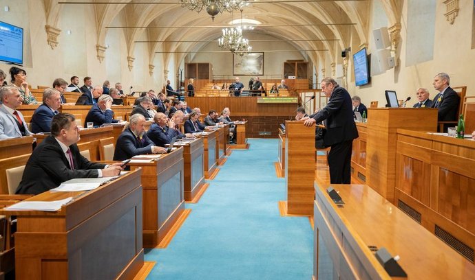 Senát schválil členství Švédska a Finska v NATO, Fiala očekává stejný průběh i ve Sněmovně