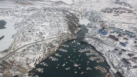 Nádherný výhled na grónský Ilulissat. Senátorům se cesta líbila
