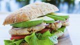 Letní chuťovky: 4 tipy na výborné domácí sendviče