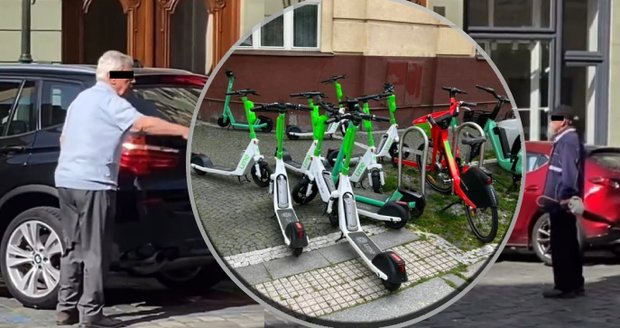Hádka seniorů kvůli elektrokoloběžkám v historickém centru Prahy.