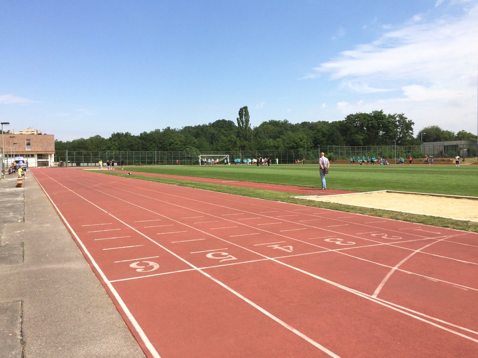 Senioři ze všech koutů republiky i ze zahraničí poměřovali své sportovní vlohy v Praze na policejní akademii.