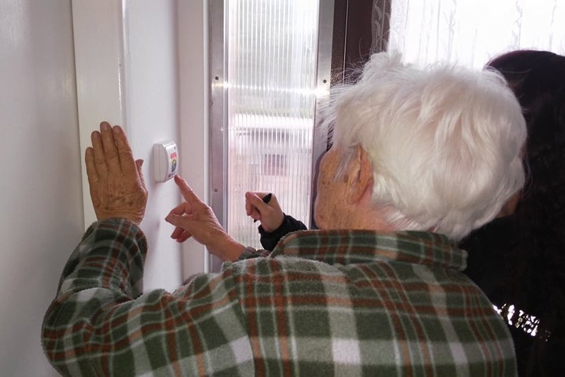 Senior linka pomáhá osaměle žijícím důchodcům v Ostravě už 10 let.