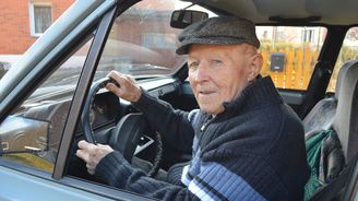 Pomohou zpřísněná zdravotních vyšetření řidičů seniorů? Přečtěte si s názory odborníků