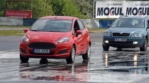 Statistiky dopravních nehod za loňský rok nejsou vůbec přívětivé. Podíl seniorů na bouračkách roste