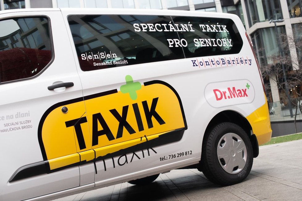 Taxíky Maxíky začnou vozit seniory a handicapované na dalších třech místech