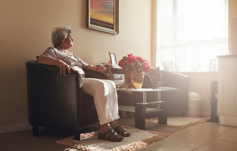 Pomoc pro seniory - internet jim může ulehčit život