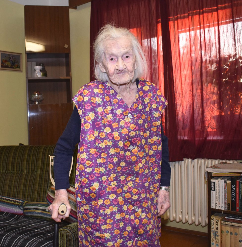 Paní Marie Macáková (102) z Čilé na Rokycansku.