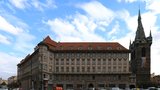 Arcibiskupství prodává Jindřišskou věž za 75 milionů. Řešit to bude město i Praha 1