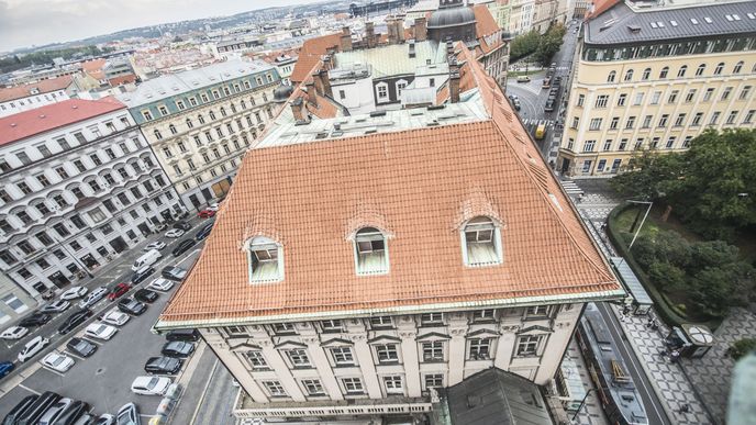 Celkový objem hypoték a půjček na bydlení se loni podle České národní banky dostal na rekordní úroveň 232 miliard korun. (ilustrační foto)
