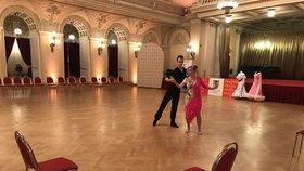 Královnou Seniorského StarDance se stala senzační seniorka Daniela Radková se svým tanečním partnerem Matějem Svobodou.