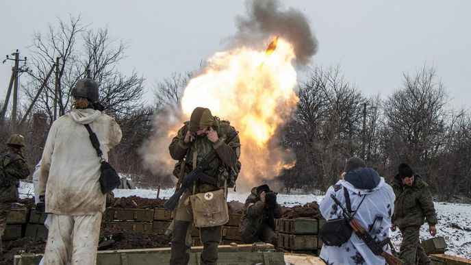 Separatisté (na snímku) v boji s ukrajinskou armádou