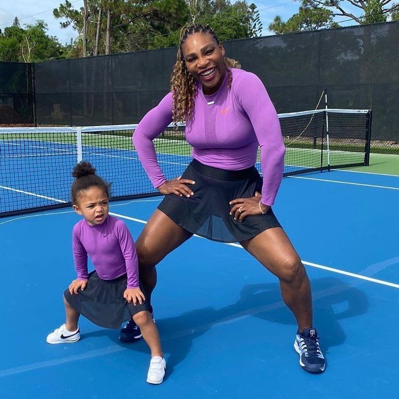Serena Williamsová si to s dcerkou na kurtu pořádně užila