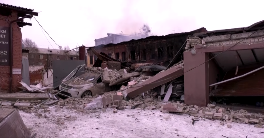 Bombardování Charkova v počátku války na Ukrajině.