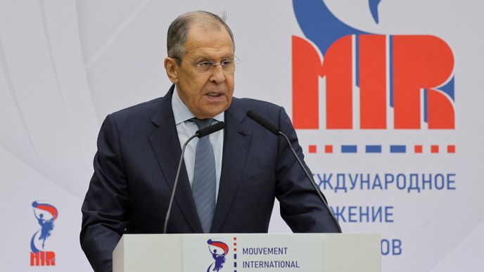 Sergej Lavrov na ustavujícím sjezdu Mezinárodního hnutí rusofilů.
