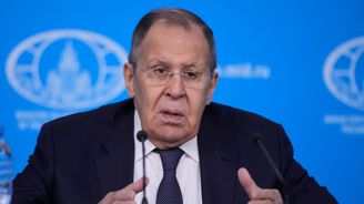 Vyznamenání pro Babiše, Okamuru a Macinku. V Česku se probouzejí zdravé síly, chválí Lavrov Vyznamenání pro Babiše, Okamuru a Macinku. V Česku se probouzejí zdravé síly, chválí Lavrov