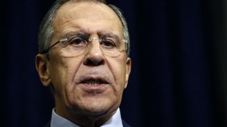 Lavrov: Jednat o Sýrii bez Kurdů nemá smysl a NATO by se nemělo rozšiřovat