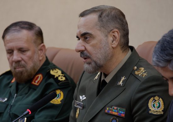 Ministr obrany Íránu Mohammad Rezá Aštíání (20. 9. 2023).