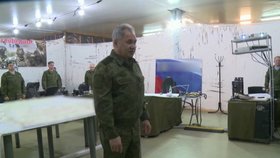 Ruský ministr obrany Sergej Šojgu navštívil ruské jednotky na Ukrajině (26.6.2022)