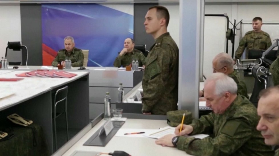 Ruský ministr obrany Sergej Šojgu navštívil ruské jednotky na Ukrajině (26.6.2022).