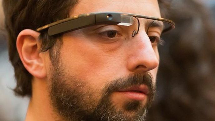 Sergey Brin a zatím stále napůl tajné chytré brýle Google Glass