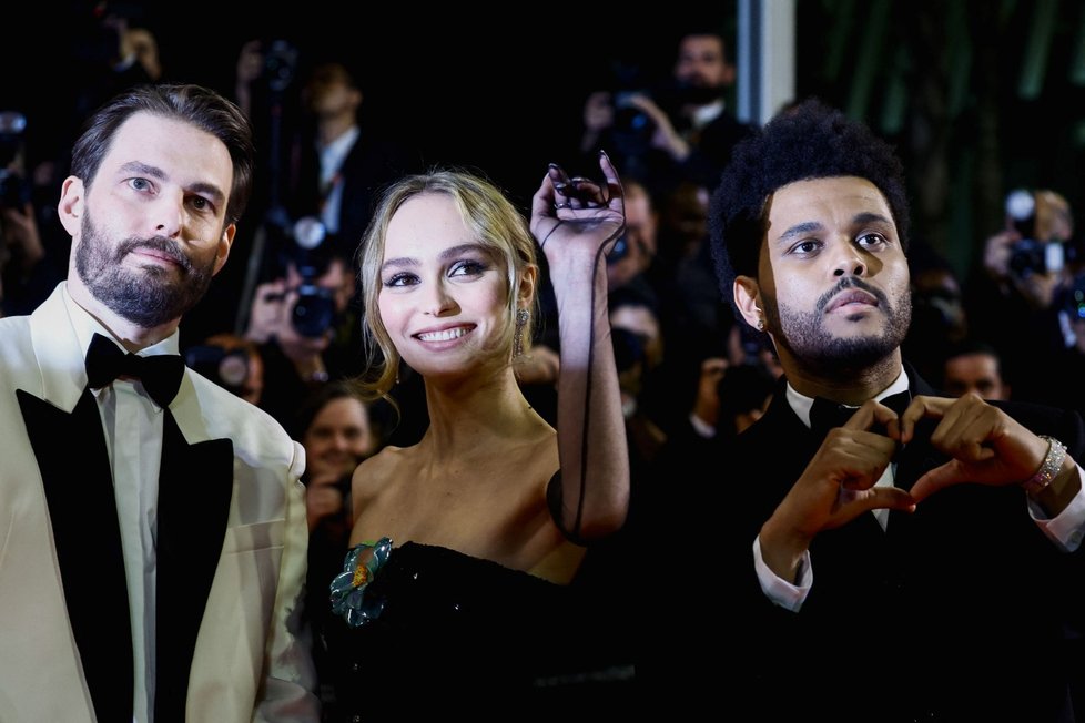 Světová premiéra seriálu The Idol v Cannes: Abel &#34;The Weeknd&#34; Tesfaye, Lily-Rose Depp a Sam Levinson