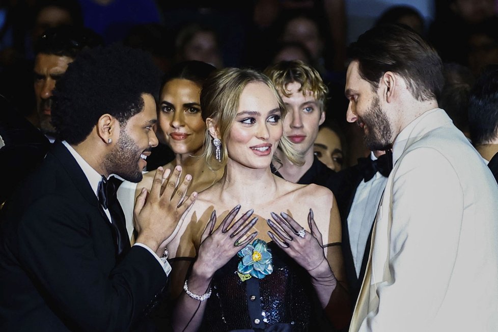 Světová premiéra seriálu The Idol v Cannes: Abel &#34;The Weeknd&#34; Tesfaye, Lily-Rose Depp a Sam Levinson