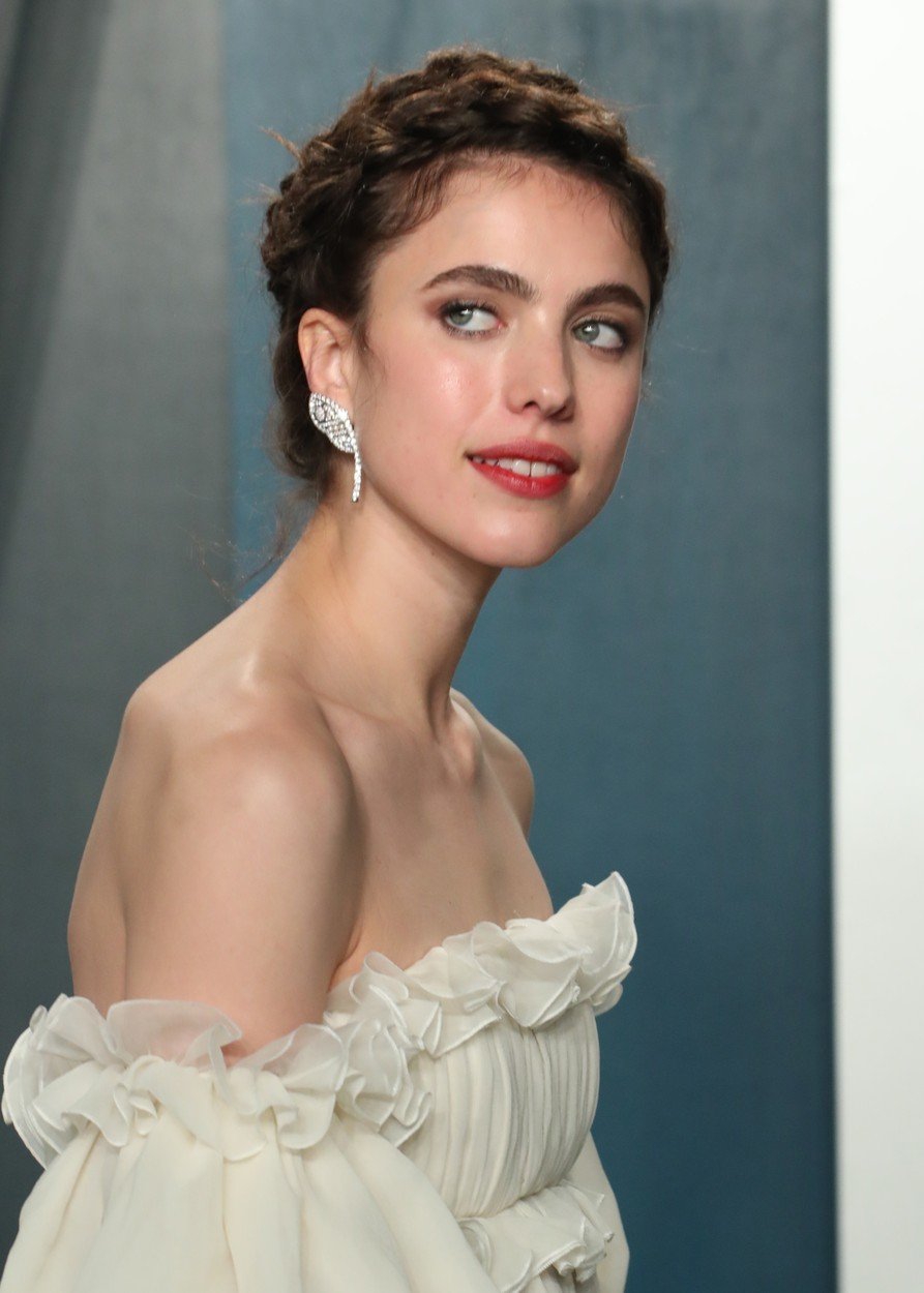 Půvabná herečka Margaret Qualley