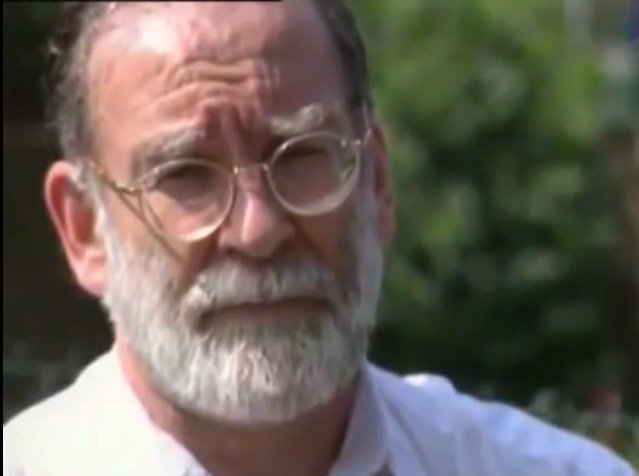 Sériový vrah Harold Shipman alias Doktor Smrt.