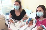Sestry ze Slovenska porodily ve stejny den.