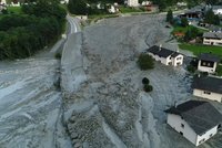 Ve Švýcarsku se znovu sesunulo kamení a bahno: 8 lidí je nezvěstných
