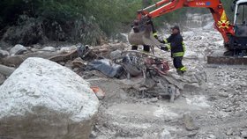 Sesuv půdy v Itálii: Nejméně 3 mrtví turisté, mezi nimi i Čech