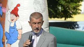 Babiš na setkání v Benešově během předvolební cesty