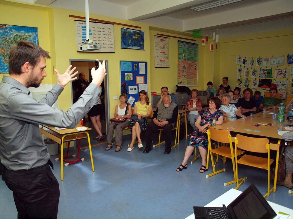 Na Spořilově jednali odborníci s místními o vzhledu okolí, odstartovali tím celou sérii setkání.