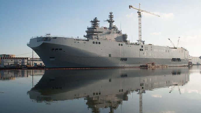 Sevastopol, jedna z dvou francouzských lodí třídy Mistral původně pro Rusko