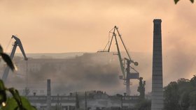 Sevastopolské doky poškozené ukrajinským úderem (13. 9. 2023).