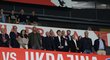Ukrajinská legenda Andrej Ševčenko fandí na fotbale v Edenu mezi českými VIP. Ukrajinská legenda Andrej Ševčenko fandí na fotbale v Edenu mezi českými VIP.